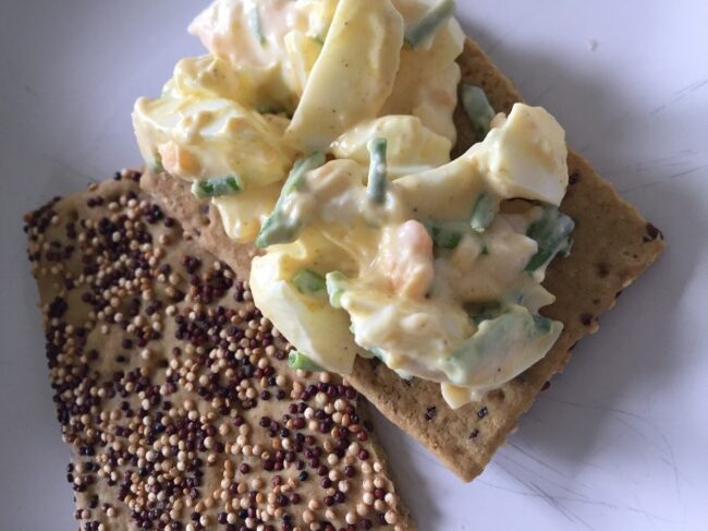 Zelfgemaakte eiersalade