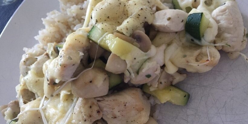 ovenschotel met kipfilet, courgette en champignons